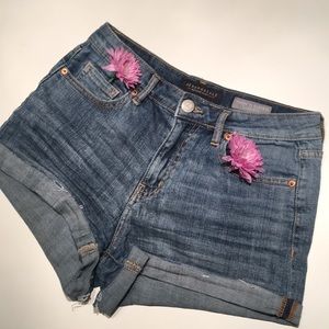 Aeropostale High Waisted Shorty size 4 shorts